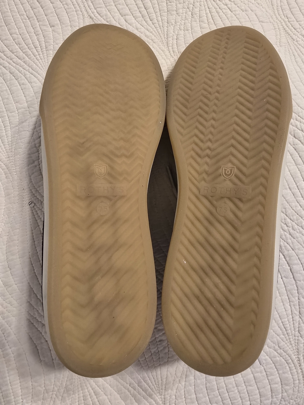 NWOT Rothy's Ladies Lace-Up Sneaker - Picture 5 of 5